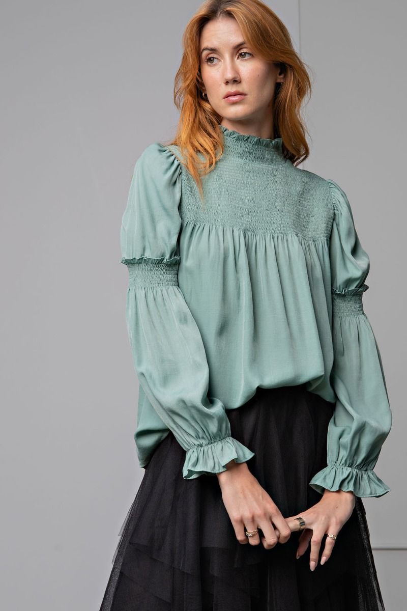 Green Smocked Easel Top